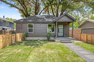 3704 Munson St Unit 1, Austin, TX 78721