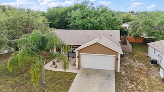 831 Whisper Sound St, Minneola, FL 34715
