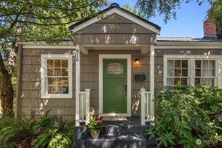818 NE 92nd St, Seattle, WA 98115