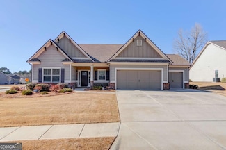 281 Club Dr, Monroe, GA 30655