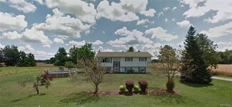 1422 Indian Falls Rd, Corfu, NY 14036