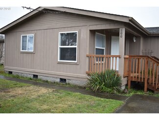 100 S 9th St, Lakeside, OR 97449