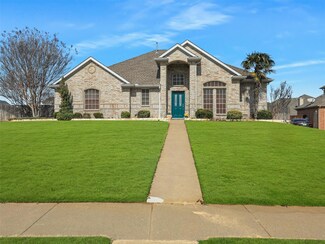 1325 Meadowview Dr, Kennedale, TX 76060