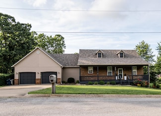 845 Turtle Creek Ct, Marshfield, MO 65706