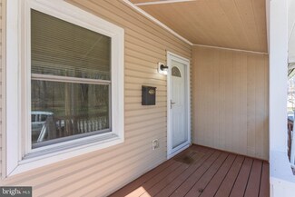 240 Harding Ave, Morton, PA 19070