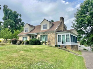 277 Forest Rd, Huntington, WV 25705