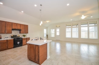 8006 Bunch Grass Ln, Richmond, TX 77406