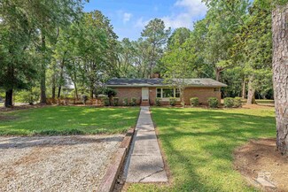 850 Hancock Rd, Fairhope, AL 36532