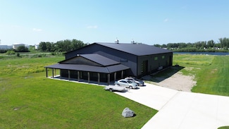3300 Main Ave, Clear Lake, IA 50428