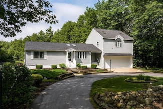 203 Cranberry Meadow Rd, Berwick, ME 03901