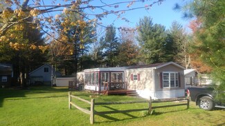 8588 W Easy St, Mears, MI 49436