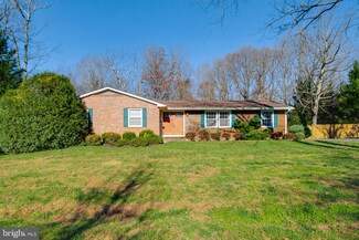 6506 Shamrock Rd, Manassas, VA 20112