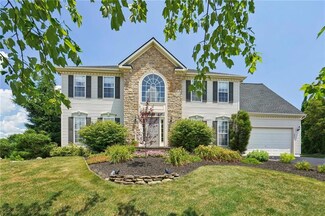 6979 Tuscany Dr, Macungie, PA 18062
