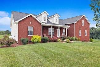 1050 Robert Elder Ct, Cedar Hill, TN 37032