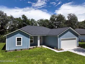 143 Swans Nest Cir, Melrose, FL 32666