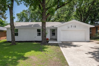 718 Judy Ln, Seagoville, TX 75159
