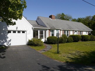3 Lewis Ln, Harwich Port, MA 02646
