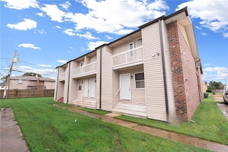 717 Woodland Dr, La Place, LA 70068