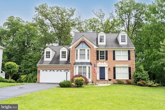 8615 Oak Brook Ln, Fairfax Station, VA 22039