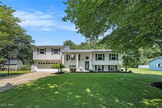 7544 Glenwood Rd, Conneaut, OH 44030