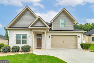 519 Barbara Ct, Forsyth, GA 31029