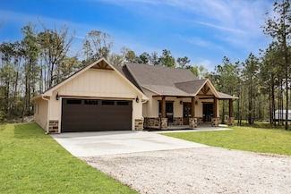 139 Bonfire Bend, Livingston, TX 77351