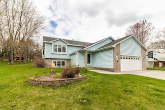 1827 Haller Way, Saint Cloud, MN 56301