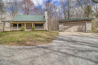 4714 N Lincoln Rd, Ludington, MI 49431