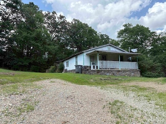 611 Lakeside Rd, Hot Springs National Park, AR 71901