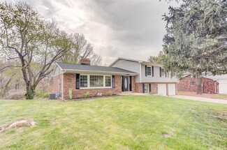 1601 Saint Andrews Dr, O Fallon, IL 62269