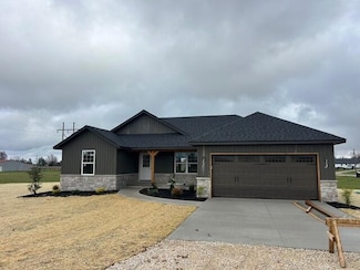 232 Bruce Dr, Seymour, MO 65746