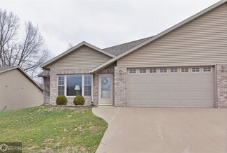 624 Ratcliffe Dr, Marshalltown, IA 50158