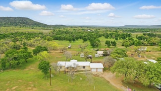 376 Dickson Ln, Gordon, TX 76453