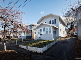 607 S Hamilton St, Watertown, NY 13601