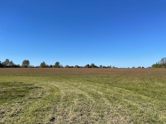 208 Williams Ln, Versailles, KY 40383