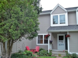 25 Country Club Dr Unit 23, Jericho, VT 05465
