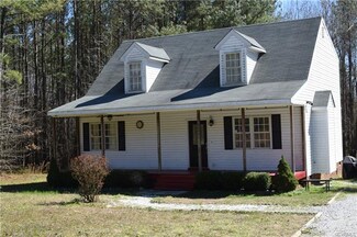 26001 Greentree Ln, Carson, VA 23830