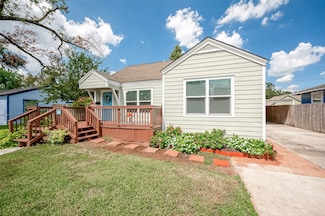 307 Gale St, Houston, TX 77009