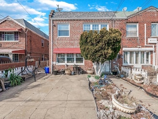 63-12 Beach Channel Dr, Far Rockaway, NY 11692