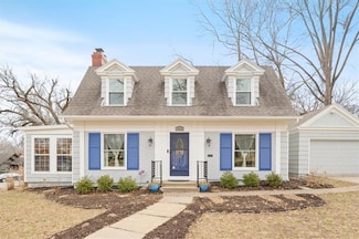 1617 E 58th St, Kansas City, MO 64110