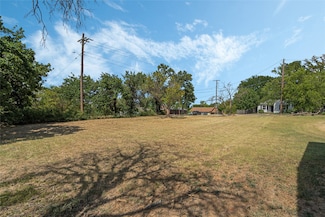 904 Industrial St, Denton, TX 76205