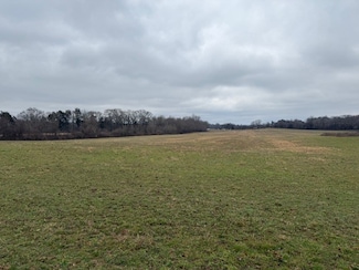 1 Beth Page Rd, Estill Springs, TN 37330