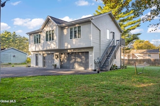 7 the Concourse, Niverville, NY 12130