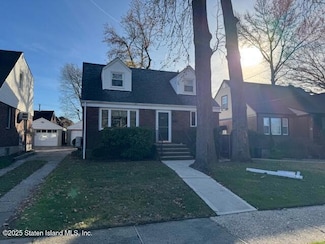126 Goodwin Ave, Staten Island, NY 10314