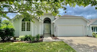4043 SW Lincolnshire Rd, Topeka, KS 66610