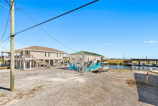 289 Martin Ln, Port Sulphur, LA 70083