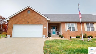 102 Walnut Park Dr, Sedalia, MO 65301