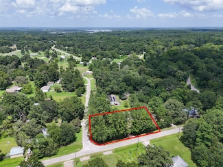 12 Bluebird Dr, Huntsville, TX 77320