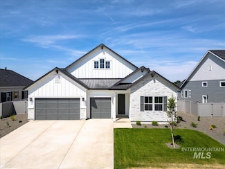 2158 N Kenora Ave, Star, ID 83669