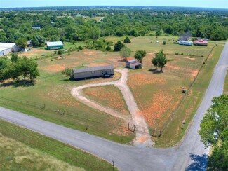 2092 County Road 1242, Tuttle, OK 73089